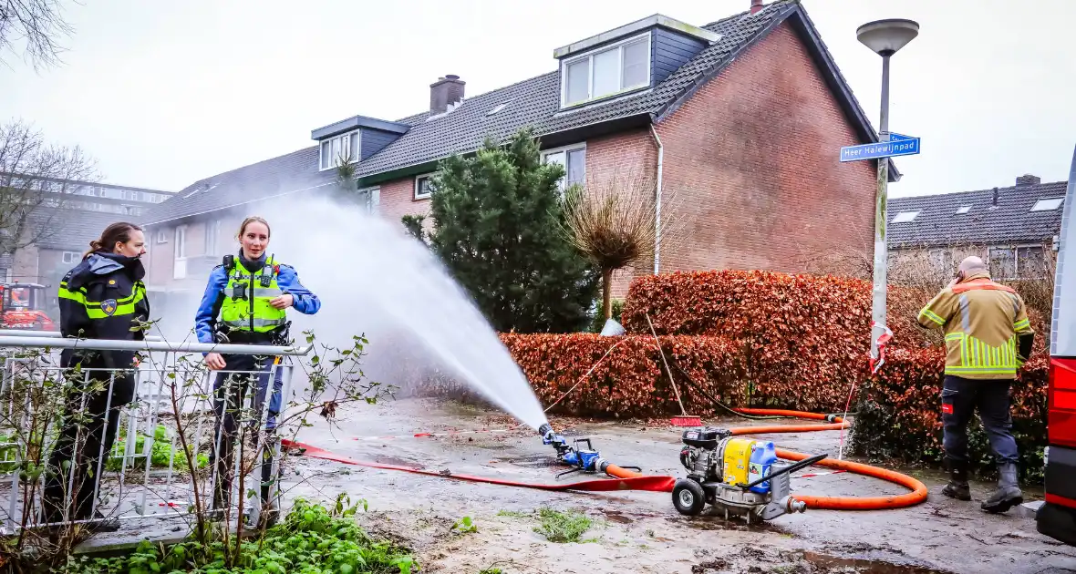 Huis uit op 1e kerstdag vanwege gas- en waterlekkage - Foto 8