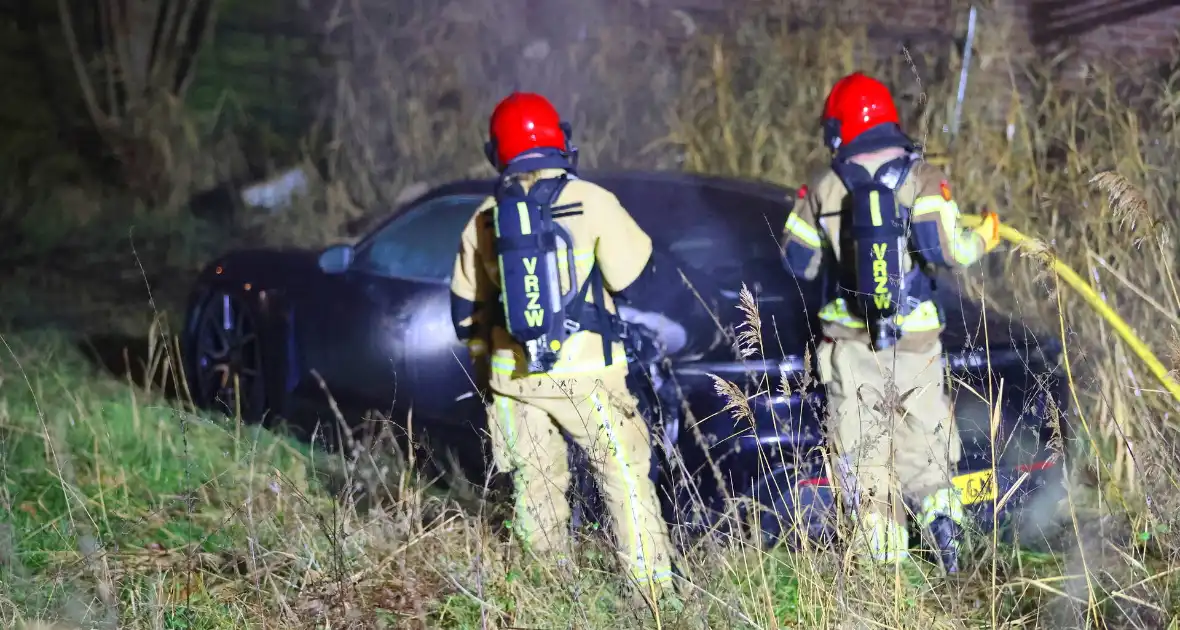 Porsche Taycan vermoedelijk in brand gestoken