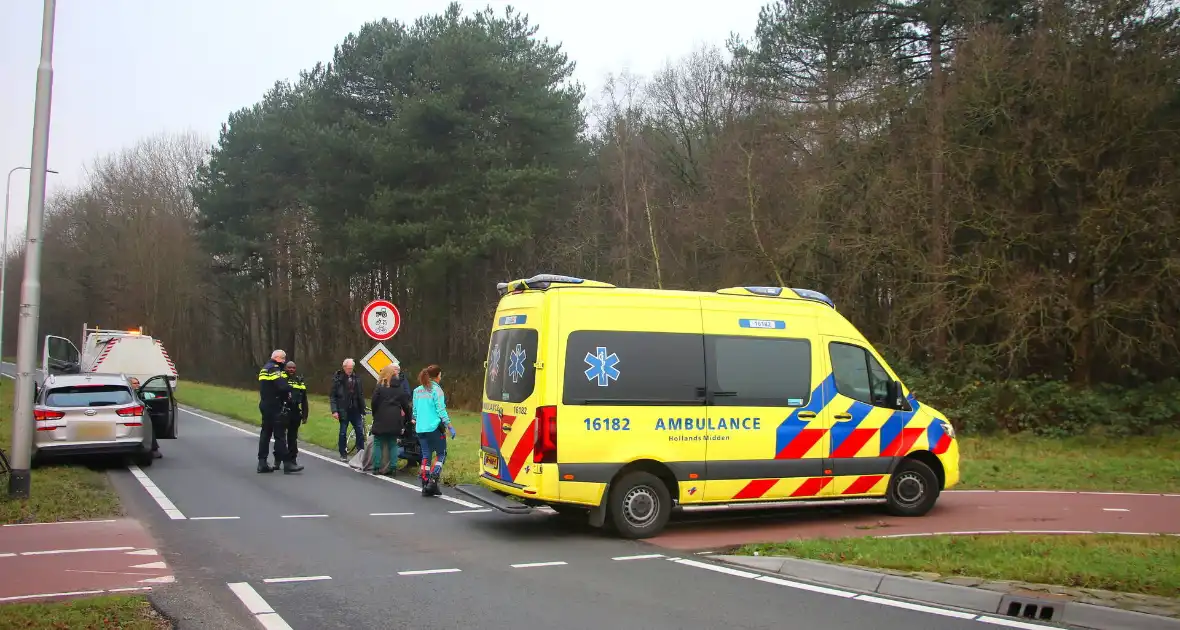 Wielrenner geschept bij oversteekplaats