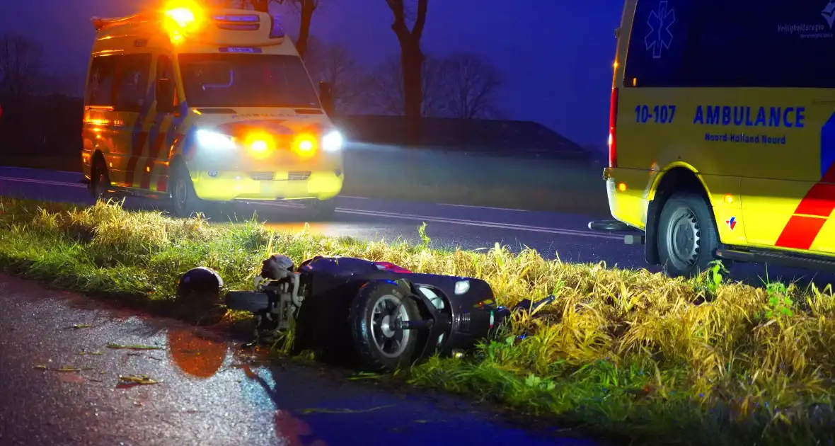 Scooterrijder zwaargewond na harde val - Foto 4