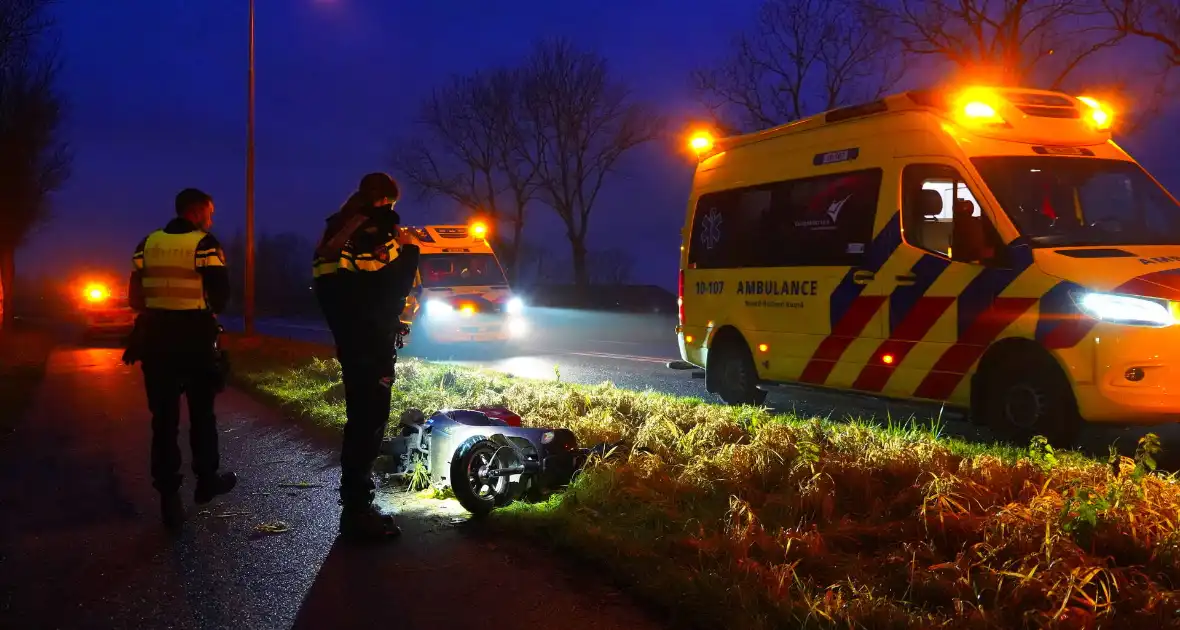 Scooterrijder zwaargewond na harde val - Foto 8