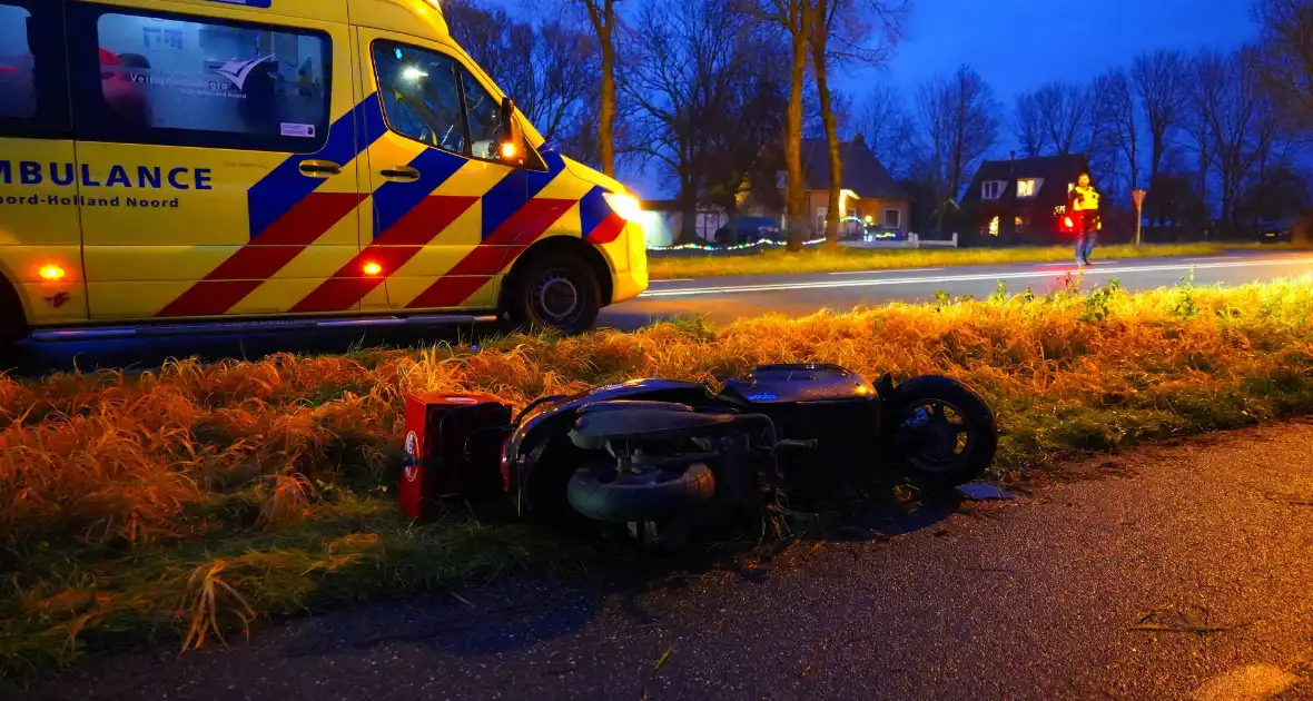 Scooterrijder zwaargewond na harde val - Foto 9