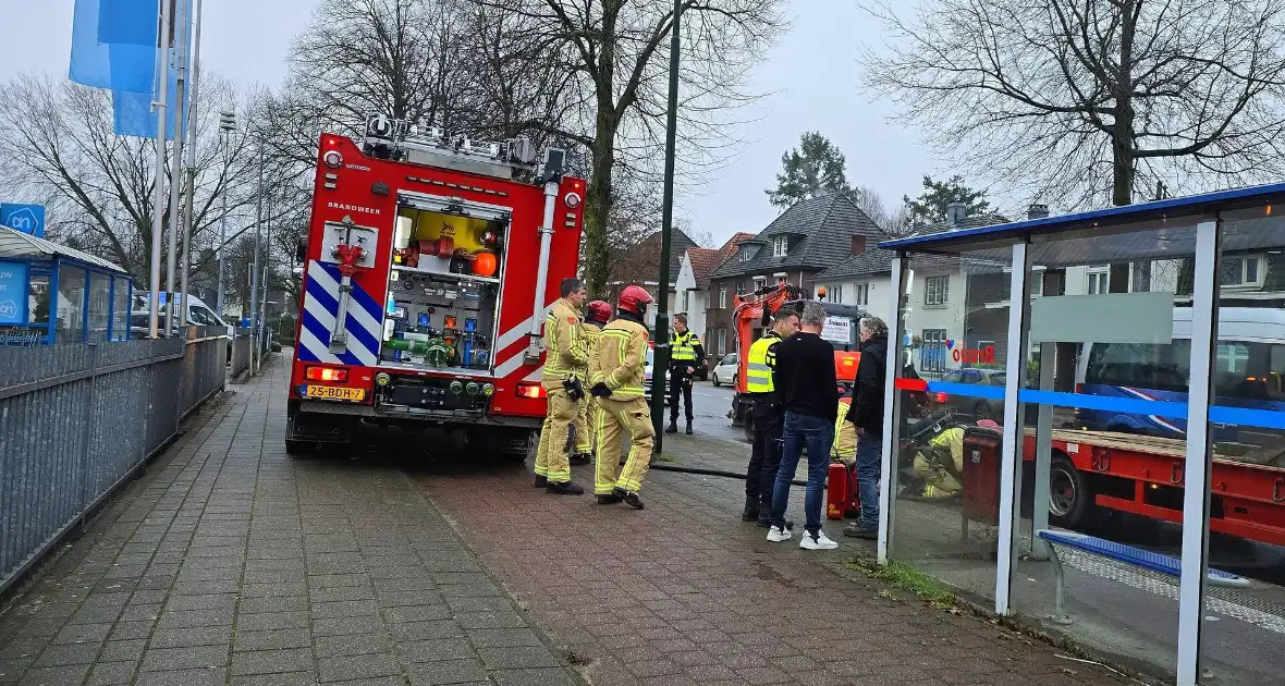 Brandweer ingezet bij brandende trailer - Foto 3