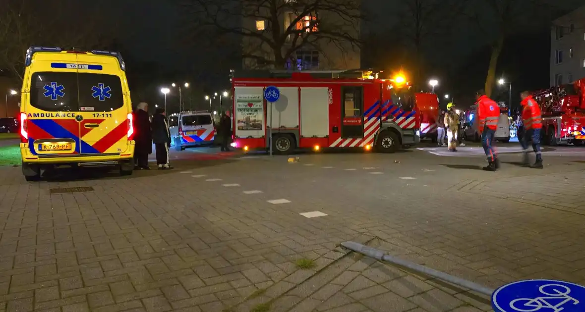 Veel Schade in appartementen gebouw na afsteken van vuurwerk - Foto 1