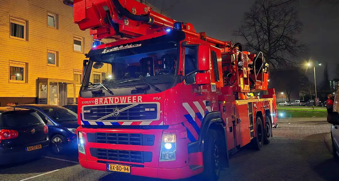 Veel Schade in appartementen gebouw na afsteken van vuurwerk - Foto 3