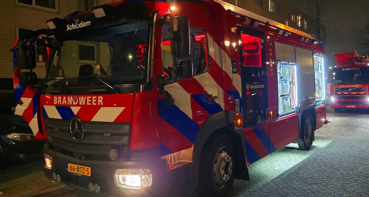 Veel Schade in appartementen gebouw na afsteken van vuurwerk - Foto 4