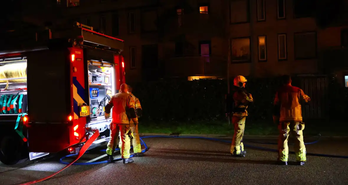 Balkons zwartgeblakerd na brand in appartement - Foto 3