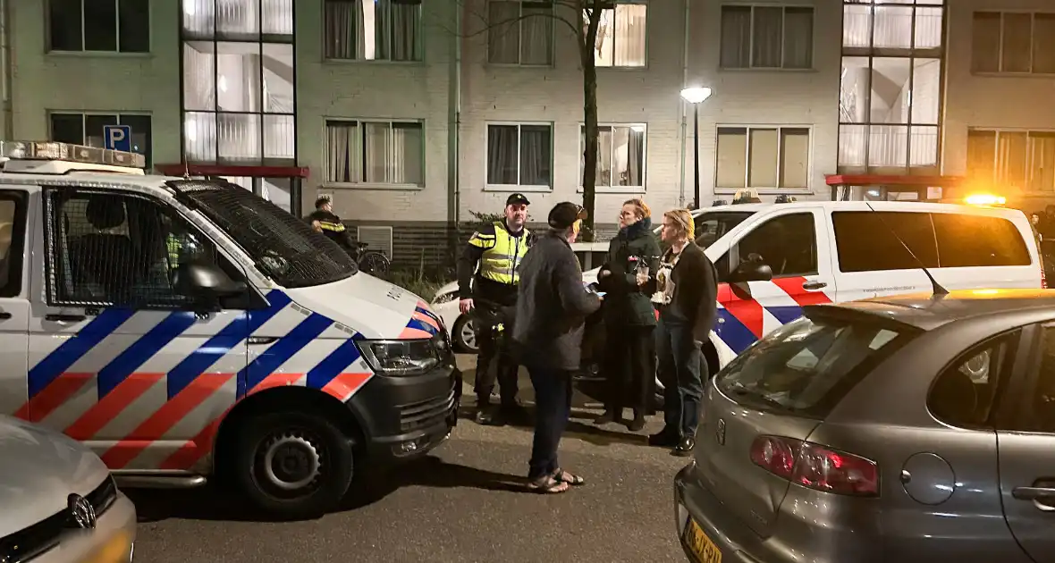 Flinke politie-inzet wegens onrust bij ongeval - Foto 4