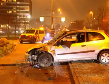 Auto zwaar beschadigd bij ongeval