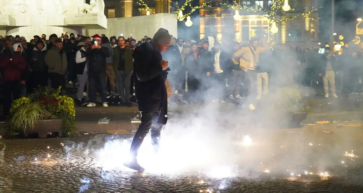 Massale politie-inzet wegens enorme drukte - Foto 9