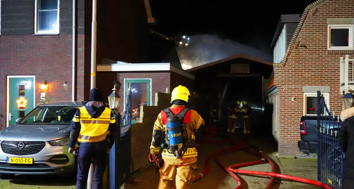 Ontruiming wegens uitslaande brand - Foto 14