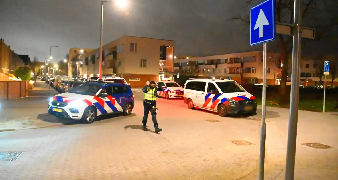 Ramen uit voordeur geblazen bij explosie - Foto 4