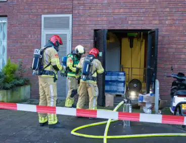 Zwembad ontruimd om sterke chloorlucht