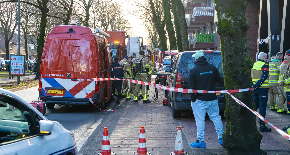 Zwembad ontruimd om sterke chloorlucht - Foto 3