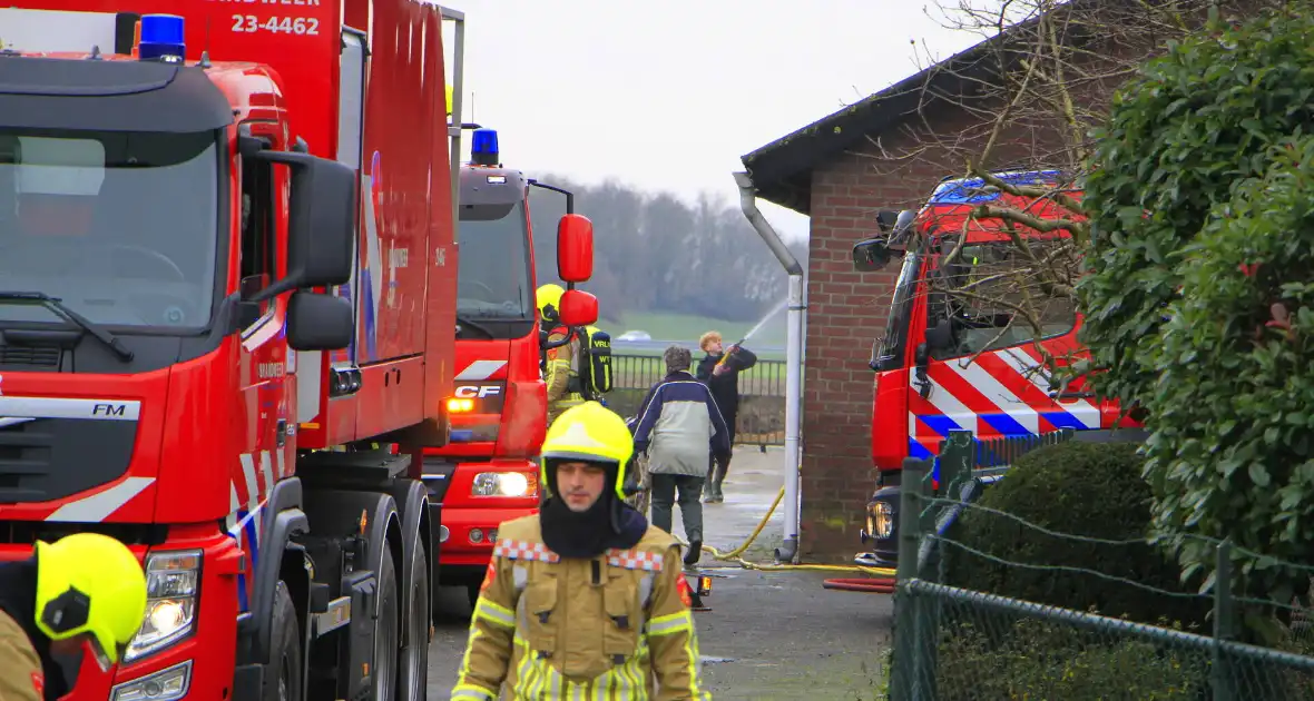 Grote brand in stal