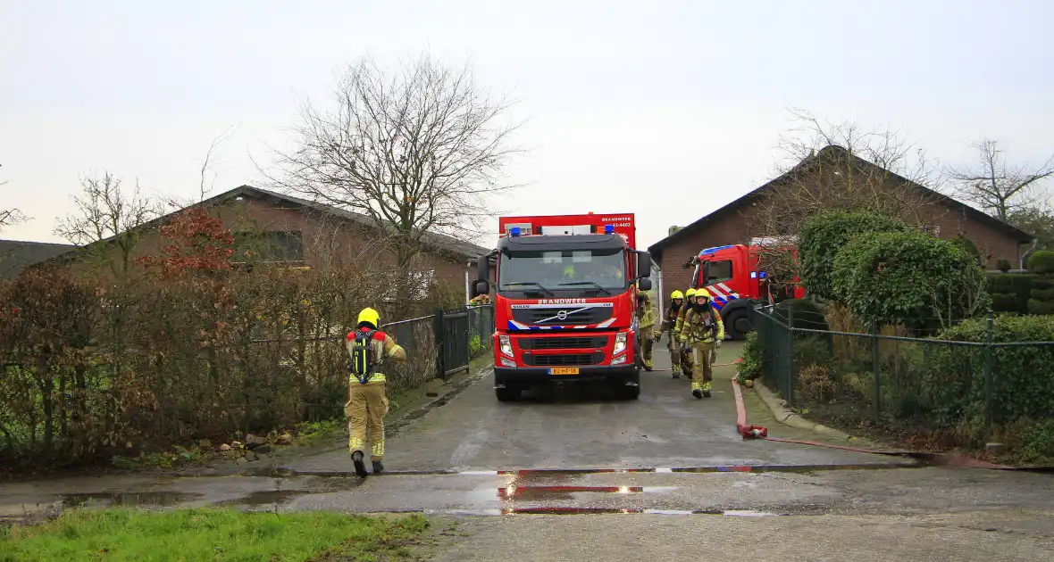 Grote brand in stal - Foto 5