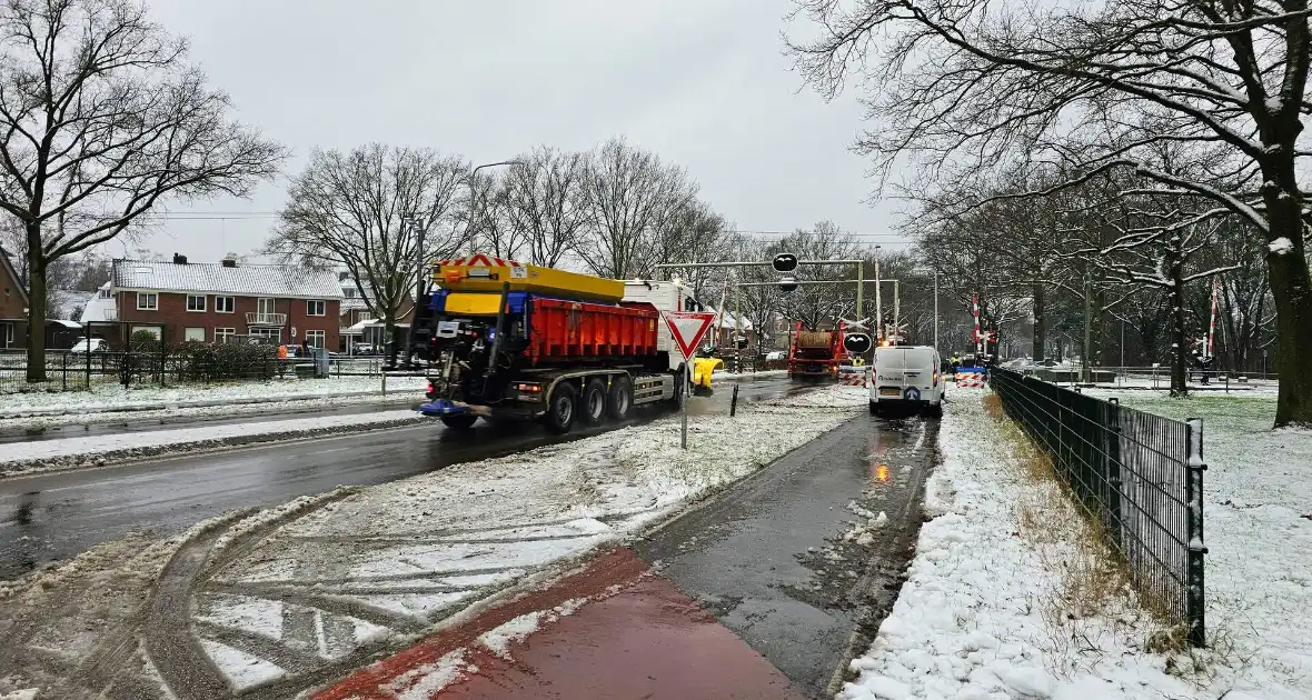 Omleiding door gesloten spoorwegovergangen - Foto 7