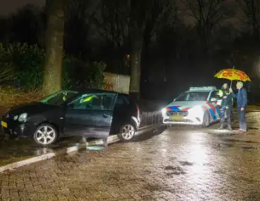 Automobilist negeert stopteken, politie start achtervolging