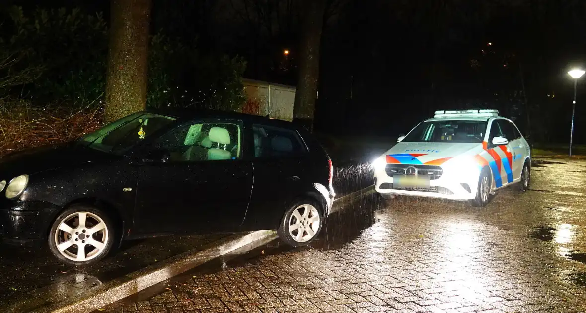 Automobilist negeert stopteken, politie start achtervolging - Foto 5