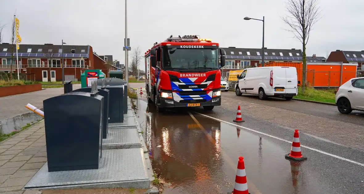 Bank op balkon dreigt te vallen - Foto 3