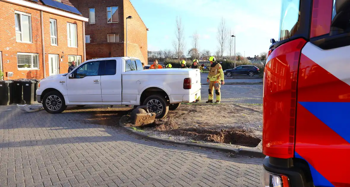 Ongeval met Ford F-150 veroorzaakt flinke schade - Foto 10