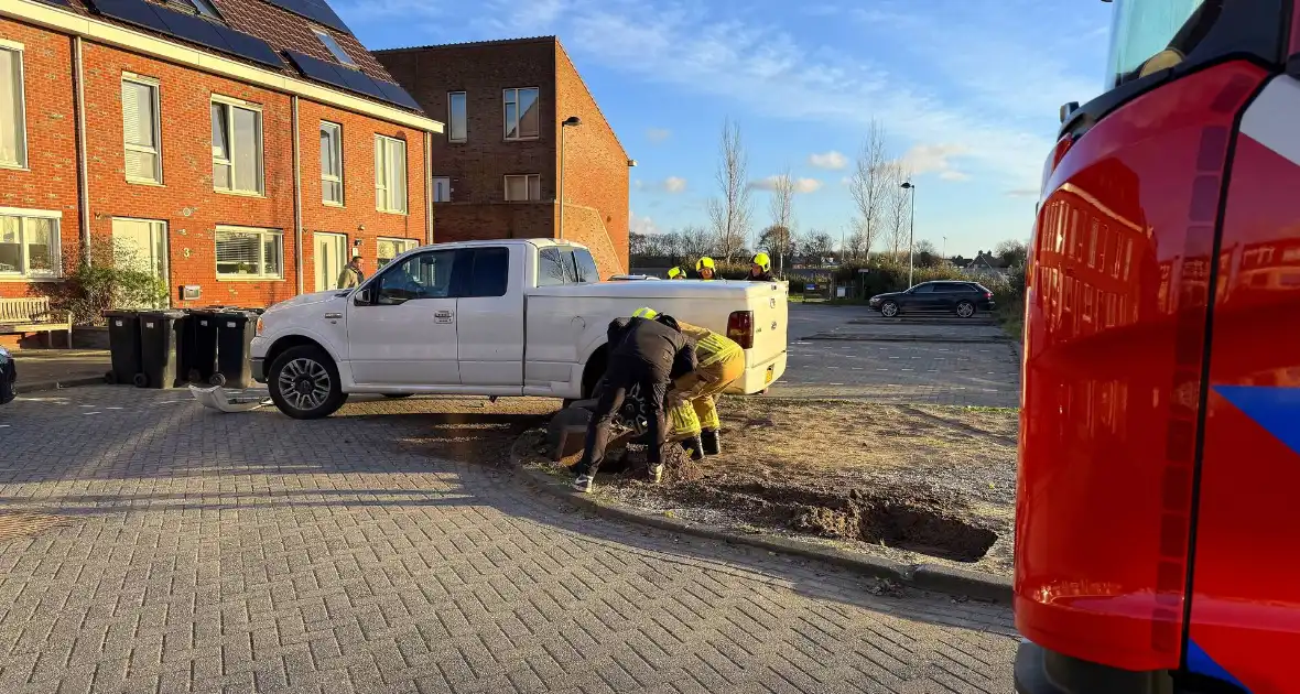 Ongeval met Ford F-150 veroorzaakt flinke schade - Foto 14