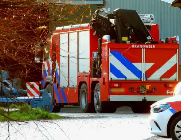 Persoon bekneld op boeren terrein