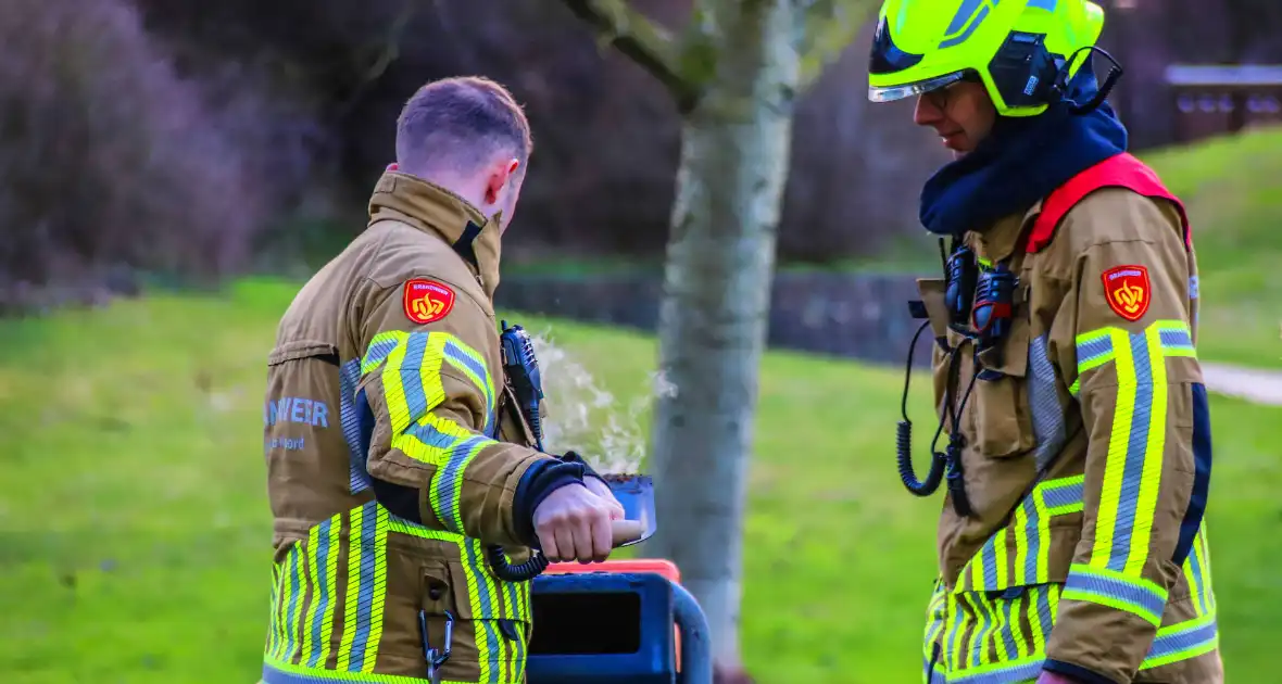 Een stinkende verrassing voor de brandweer - Foto 2