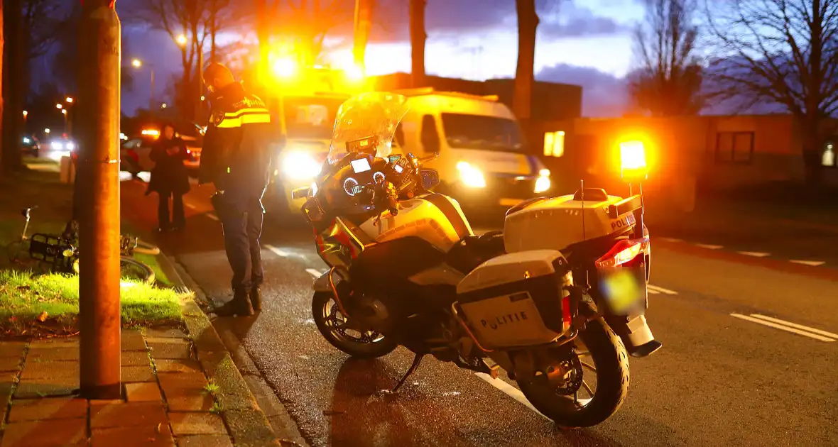 Meisje op fiets gewond bij aanrijding met automobilist - Foto 7