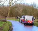 Politie zoekt voortvluchtige na inval