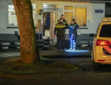 Politie doet onderzoek in woning na overval