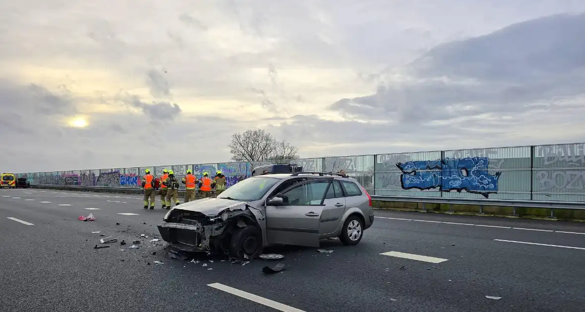 Snelweg afgesloten na ongeval