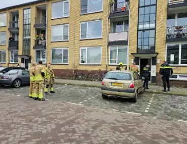 Vlooienbom verbrand in portiekwoning