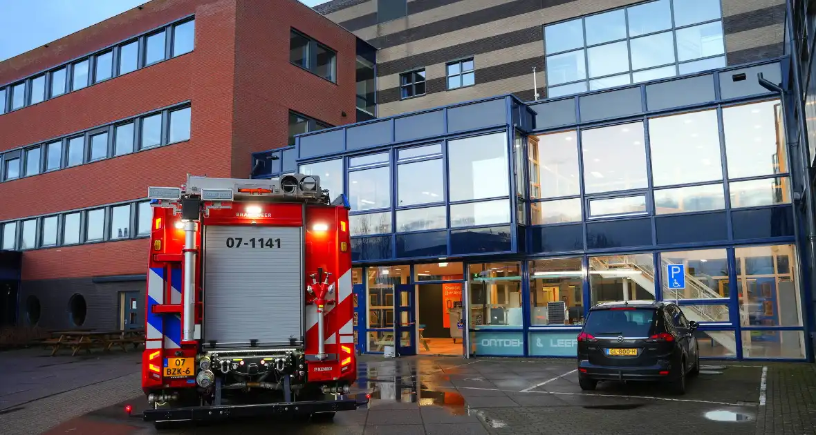 Leerlingen Corlaer College gedwongen vrij - Foto 2