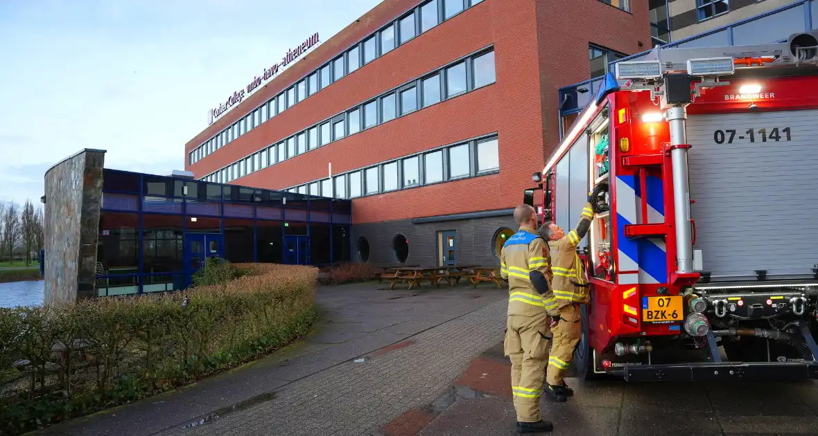 Leerlingen Corlaer College gedwongen vrij - Foto 7