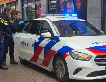 Politie houdt verdachte aan voor poging overval op telefoonwinkel