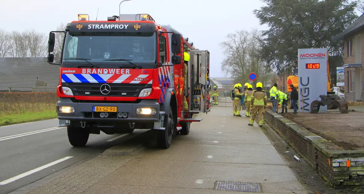 Gasleiding geraakt bij graafwerkzaamheden, fietspad afgesloten - Foto 2