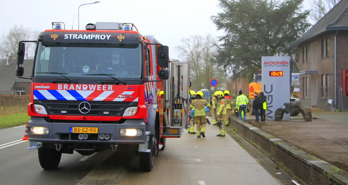 Gasleiding geraakt bij graafwerkzaamheden, fietspad afgesloten - Foto 3
