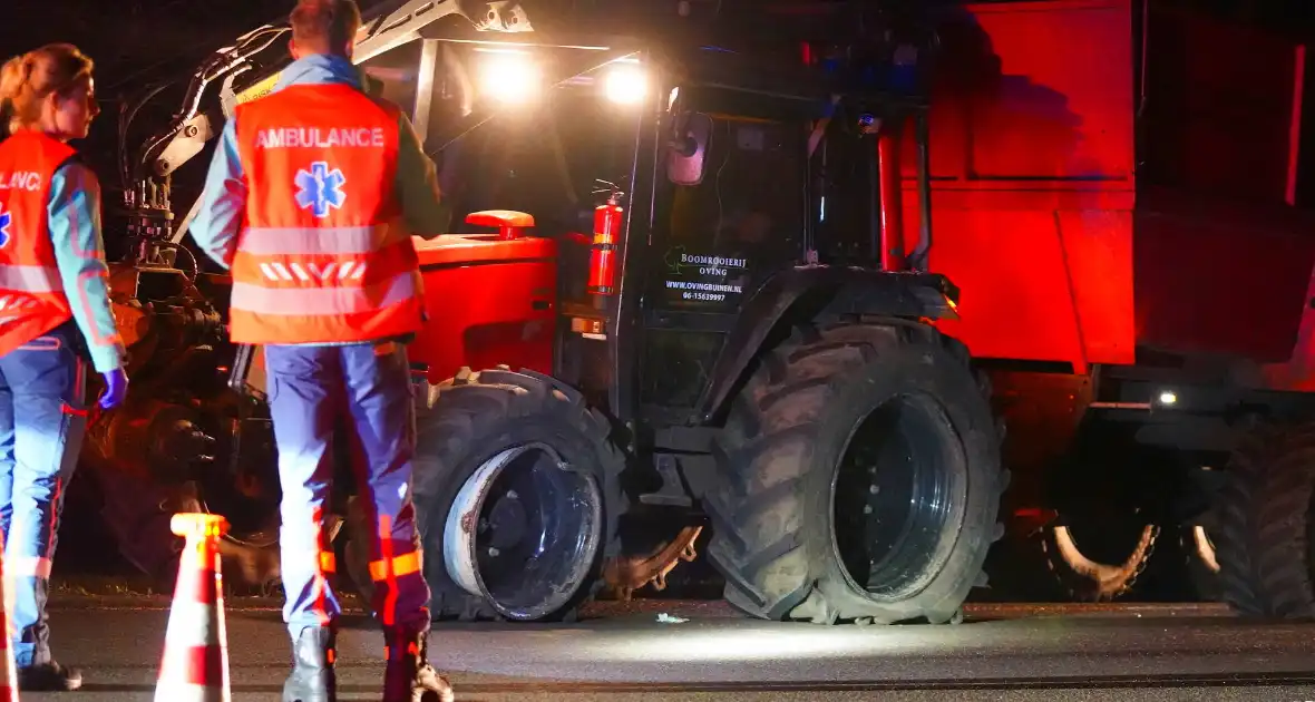 Trekker en auto in botsing