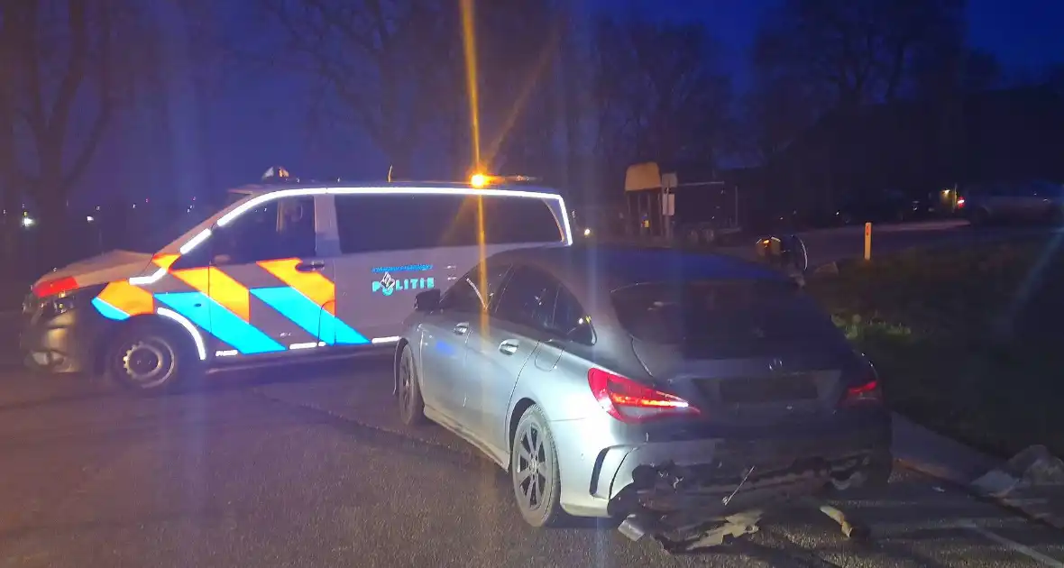 Bestuurder onder invloed veroorzaakt aanrijding - Foto 3