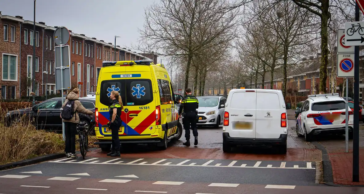 Automobilist ziet fatbiker over het hoofd bij oversteekplaats - Foto 6