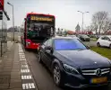 Lijnbus botst achterop personenauto