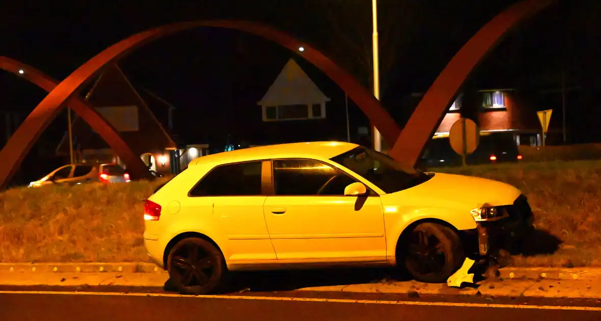 Bestuurder spoorloos na eenzijdige aanrijding - Foto 2