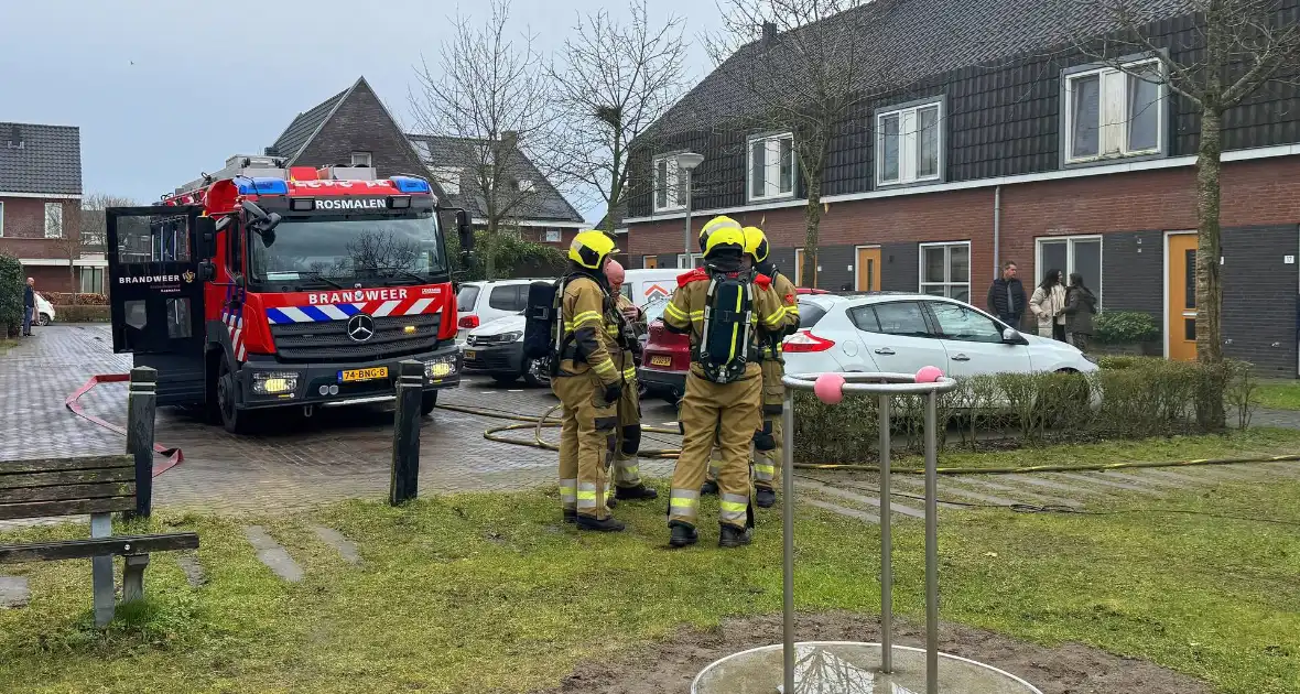 Brand op bovenverdieping geblust door brandweer