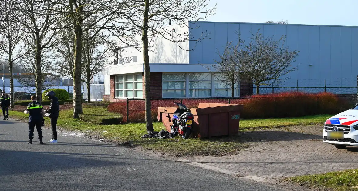 Zwaargewonde bij ongeval op industrieterrein - Foto 6