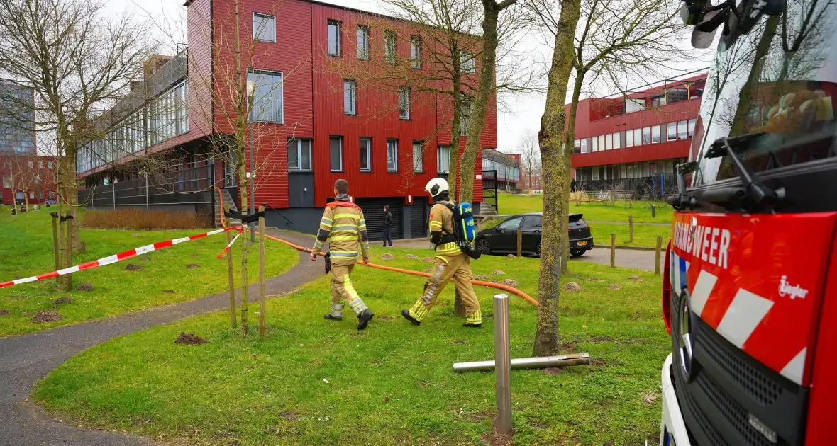 Brand in woning geblust door brandweer - Foto 2