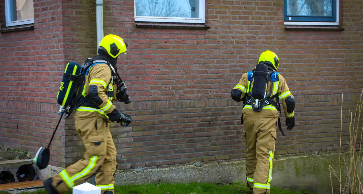 Brandweerlieden tonen hun vaardigheden tijdens wedstrijd - Foto 1