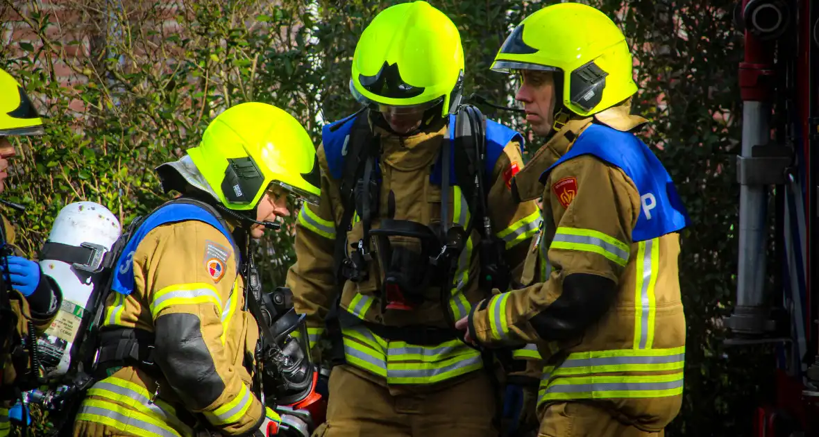 Brandweerlieden tonen hun vaardigheden tijdens wedstrijd - Foto 15