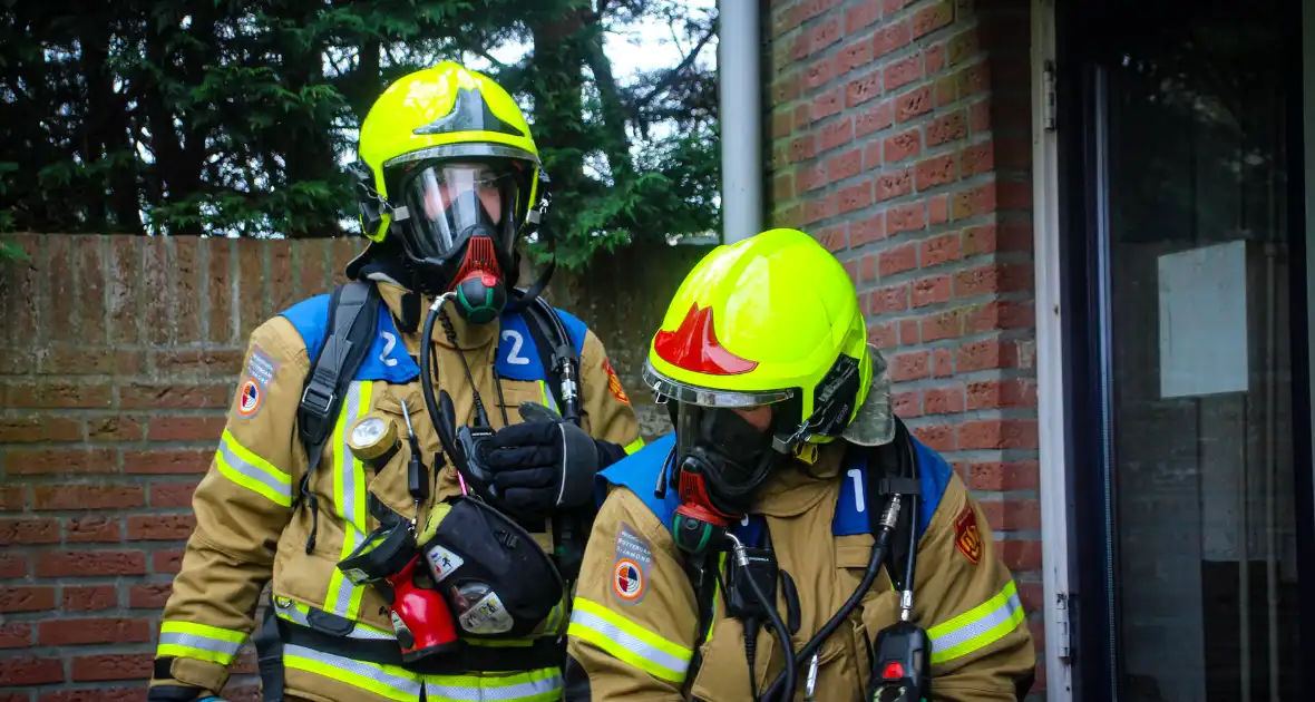Brandweerlieden tonen hun vaardigheden tijdens wedstrijd - Foto 20