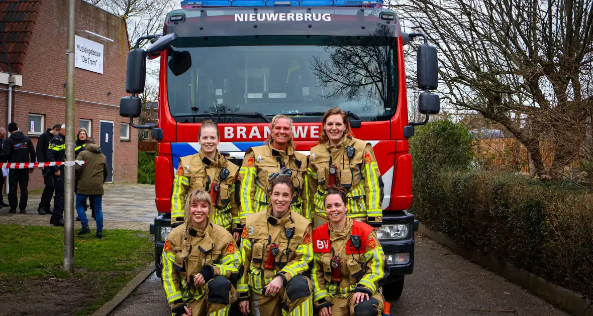 Brandweerlieden tonen hun vaardigheden tijdens wedstrijd - Foto 24